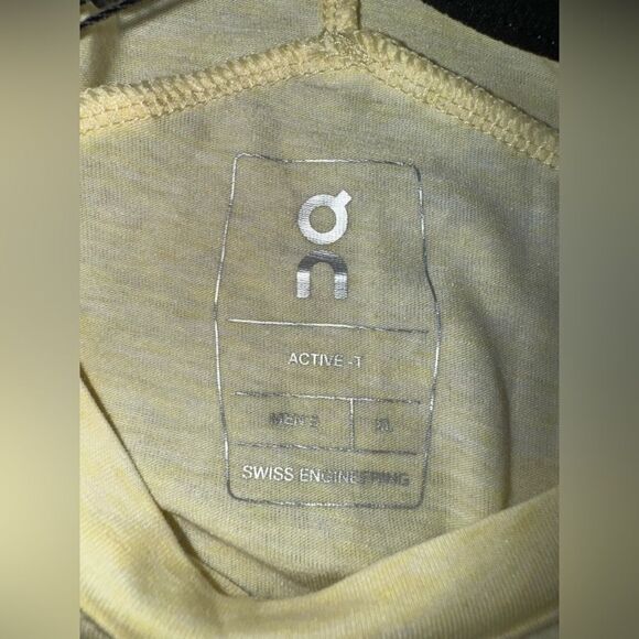 On NWT Active-T Running Tshirt in Limelight Size xl - Picture 8 of 8